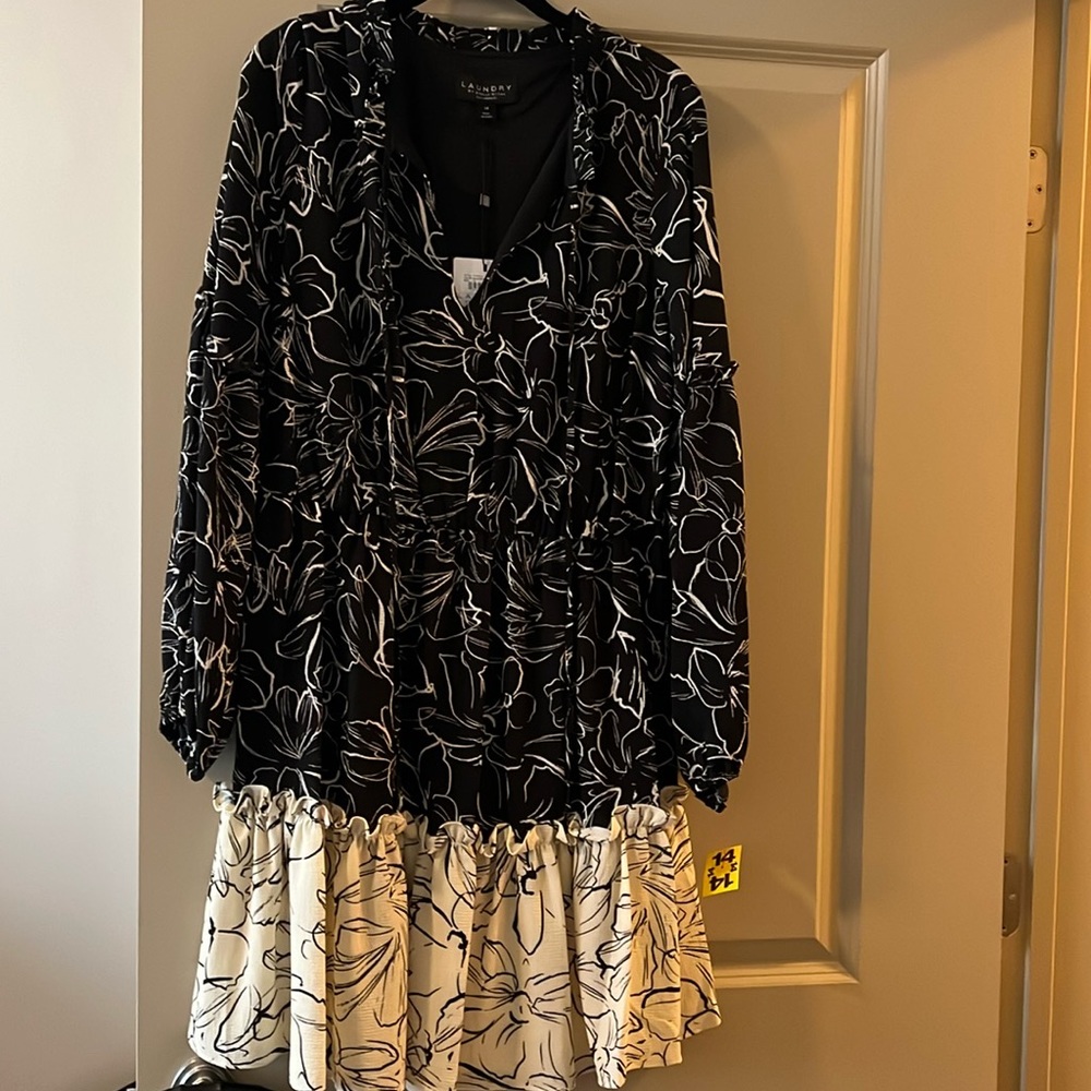 NWT Laundry dress, black & ivory